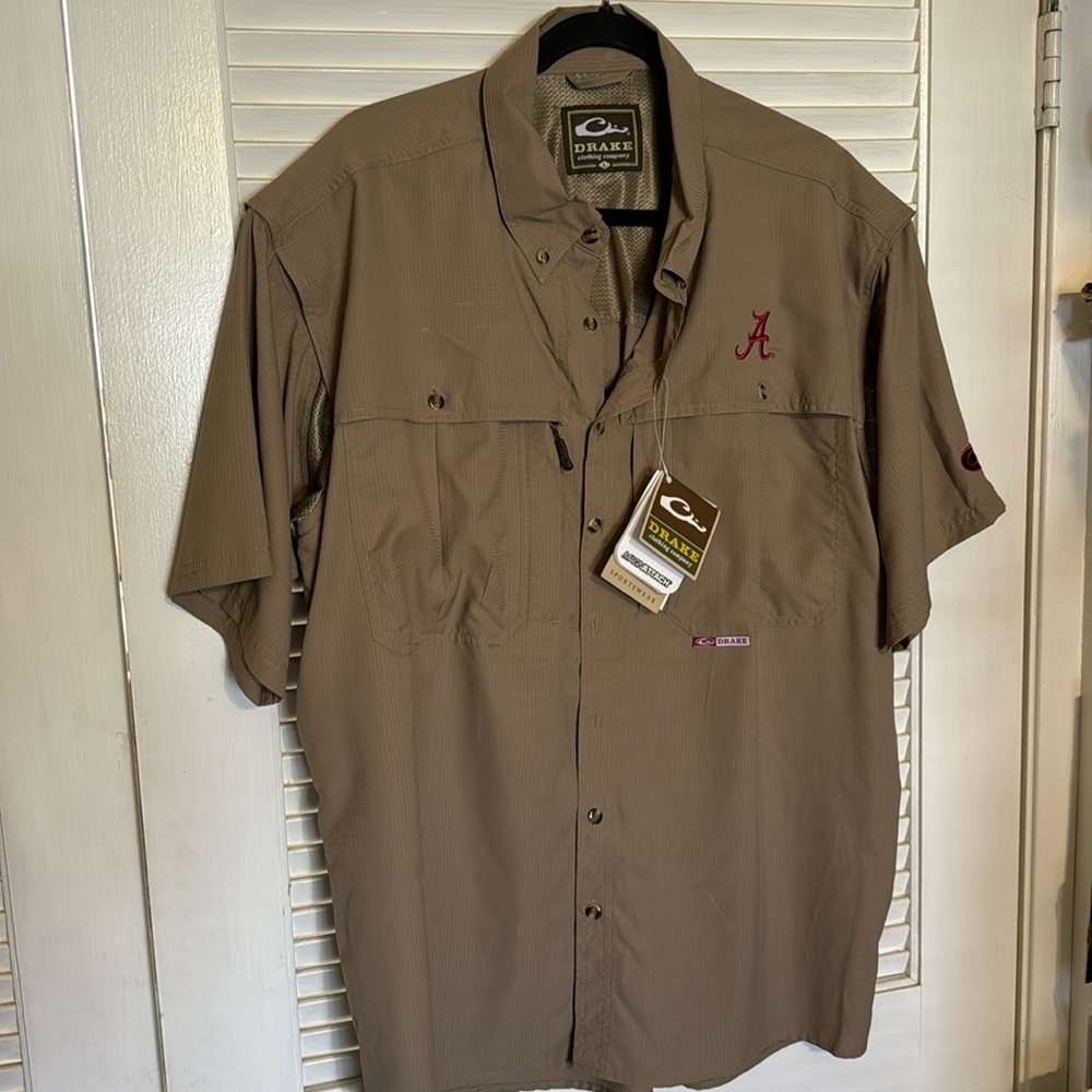 U of Alabama Crimson Tide Outdoor Shirt New with tags